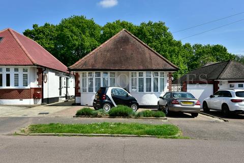 4 bedroom detached bungalow for sale, Elmfield Road, Potters Bar, EN6