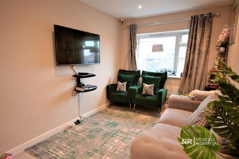 2 bedroom flat to rent, Ewell Road, Surbiton, Surrey. KT6