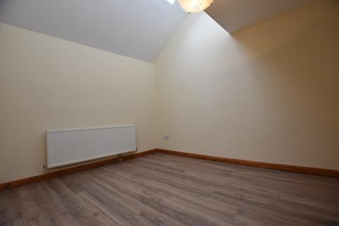 2 bedroom flat to rent, Lincoln Road, City Centre, Peterborough, PE1