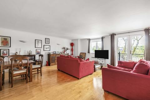 2 bedroom apartment for sale, Mortlake High Street, East Sheen, London, SW14