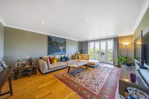 2 bedroom flat for sale, Ridgeway Gardens, Highgate