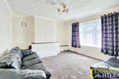 3 bedroom semi-detached house for sale, The Firs, Grays RM16