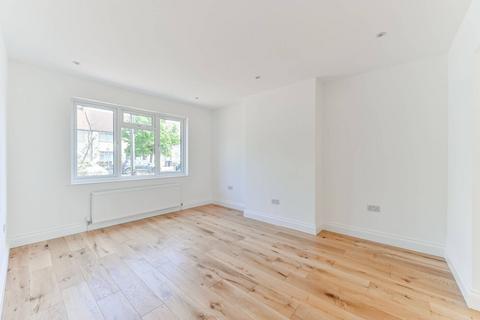 3 bedroom terraced house for sale, Longthornton Road, Streatham Vale, London, SW16