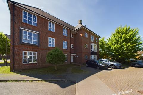 2 bedroom flat for sale, Prothero Close, Aylesbury