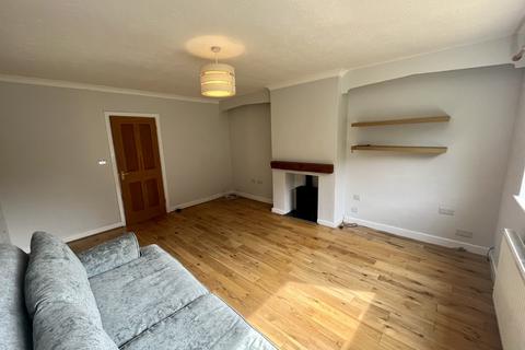 2 bedroom semi-detached bungalow to rent, A 11, Ramsden Wood Road, Calderdale, OL14