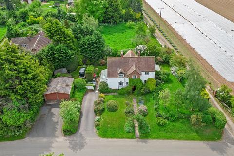 2 Georges Elm Lane, Bidford On Avon, Alcester, B50 4JR