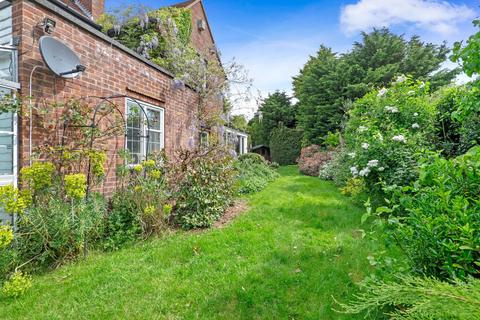2 Georges Elm Lane, Bidford On Avon, Alcester, B50 4JR