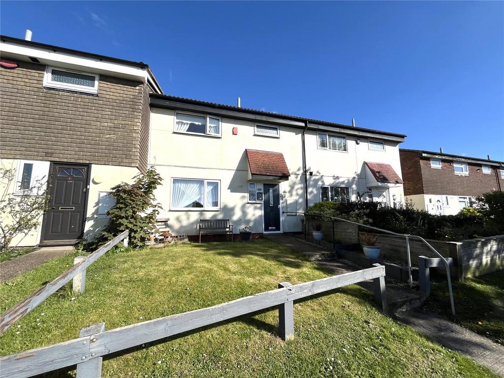 Kinross Close, Walderslade, Kent, ME5 3 bed terraced house for sale £