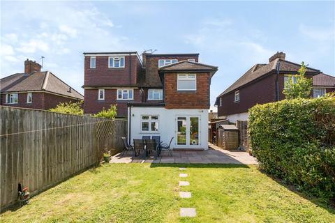 31 Priory Close, Denham, Uxbridge, UB9 5AT