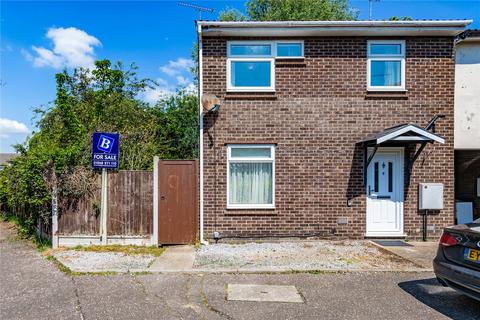 3 bedroom end of terrace house for sale, Woodhays, Basildon, Essex, SS13