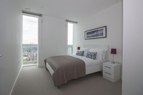 2 bedroom apartment to rent, Pinnacle Apartments, Saffron Square, Croydon CR0