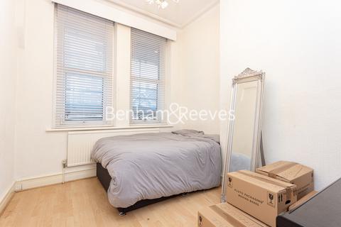 3 bedroom apartment to rent, Finchley Road, Hampstead NW3