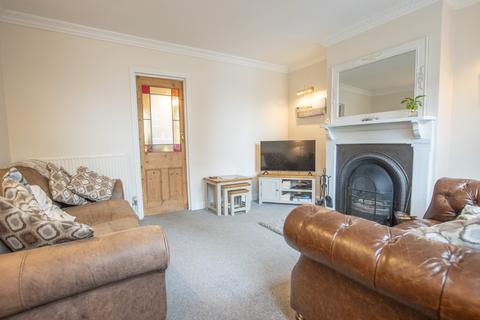 3 bedroom end of terrace house for sale, Caley Street, Heacham