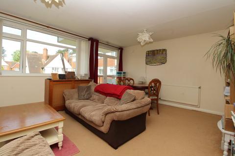 2 bedroom flat to rent, Sollershott East, Letchworth Garden City, SG6