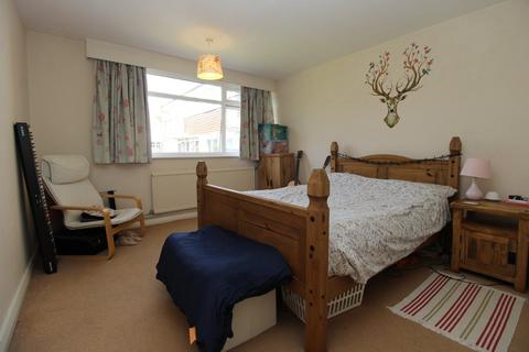 2 bedroom flat to rent, Sollershott East, Letchworth Garden City, SG6