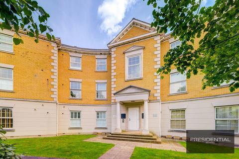 2 bedroom apartment for sale, Waltham Abbey EN9