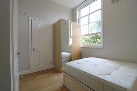 1 bedroom flat to rent, 15 Ravenscourt Road, Ealing, London, W6