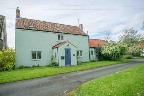 4 bedroom cottage for sale, Porters Headland, Pickering,  YO18 8AG