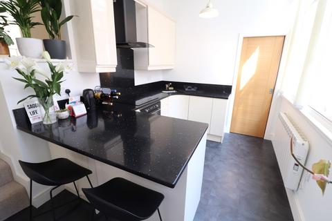 1 bedroom apartment to rent, Tower Building, Liverpool, Merseyside, L3