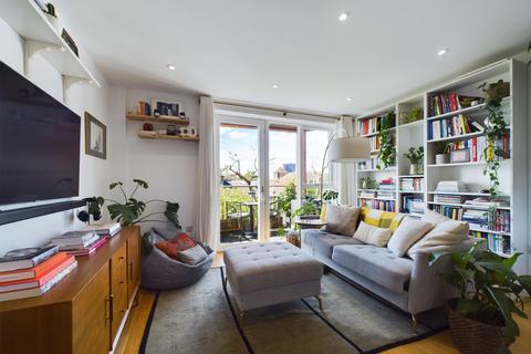 1 bedroom flat for sale, Tollgate Gardens, London, NW6