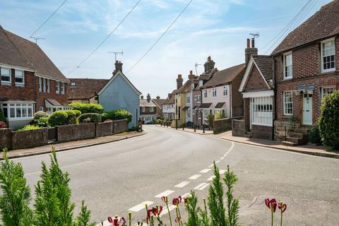 2 bedroom cottage for sale, South Street, Cuckfield, RH17