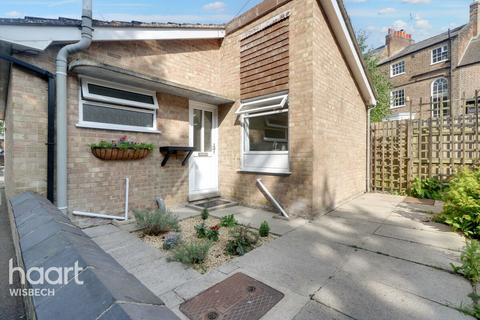 1 bedroom detached bungalow for sale, Love Lane, Wisbech