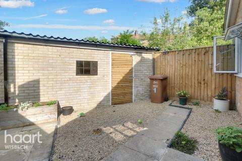 1 bedroom detached bungalow for sale, Love Lane, Wisbech