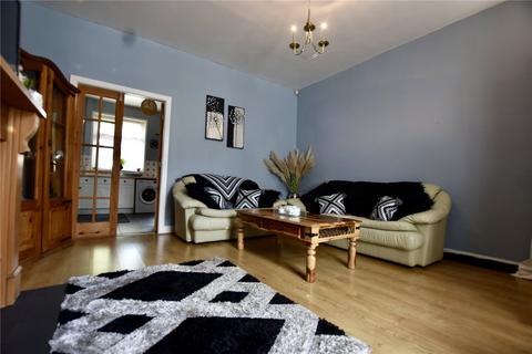 2 bedroom end of terrace house for sale, Longley Street, Shaw, Oldham, Greater Manchester, OL2