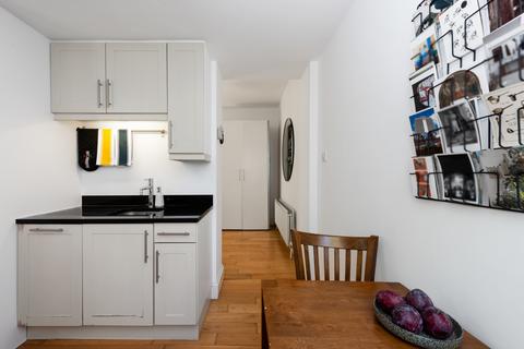 1 bedroom apartment for sale, Highbury New Park, London, N5