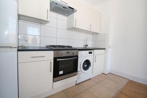 1 bedroom flat to rent, Church Road, London SE19