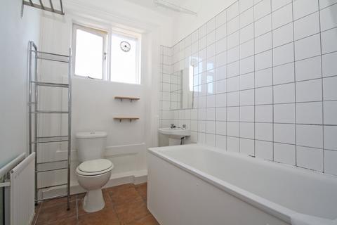 1 bedroom flat to rent, Church Road, London SE19