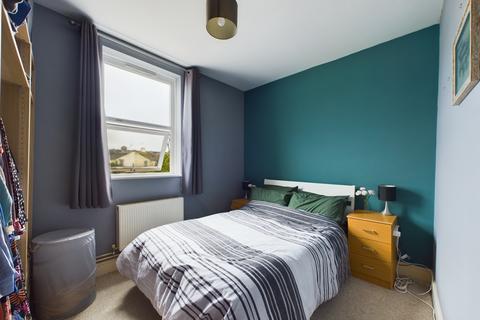 2 bedroom flat for sale, Portsmouth PO3