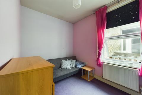 2 bedroom flat for sale, Portsmouth PO3