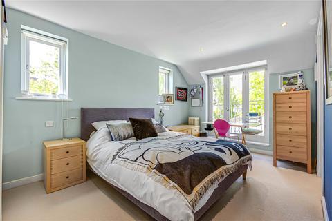 4 bedroom detached house for sale, Petersham Road, Richmond, Surrey, TW10