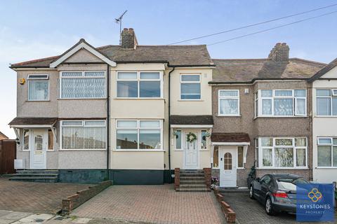 98 Bellevue Road, Romford, RM5 3AZ