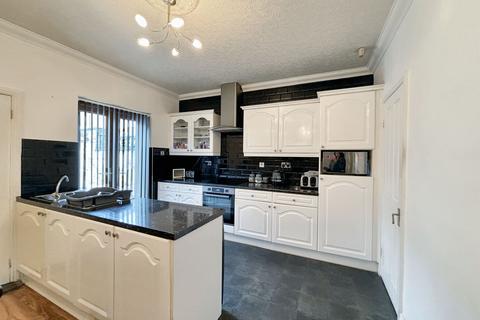 2 bedroom terraced house for sale, Worsley, Manchester M28