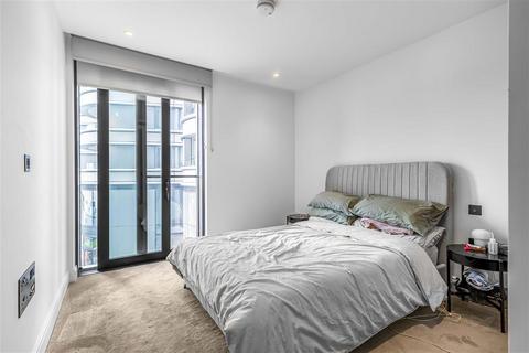 Apartment 2, 27 Albert Embankment, London, SE1 7AP