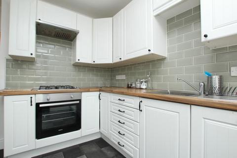 3 bedroom maisonette to rent, Bristol Hill, Bristol BS4