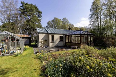 2 bedroom detached house for sale, Lonavhille, Carie, Rannoch, Perth And Kinross. PH17 2QJ