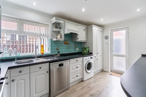 8 Ashfield Road, Chesham, HP5 3DN
