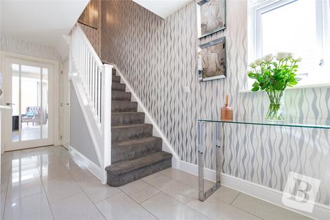 8 Mellowes Road, Hornchurch, RM11 1GF