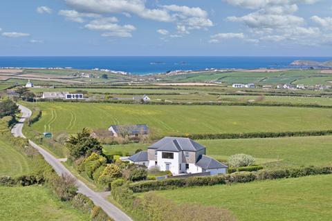 undefined, Tredower, Near Treyarnon Bay, PL28
