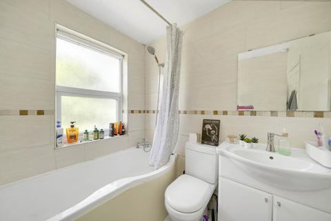47 Sanderstead Road, London, E10 7PW