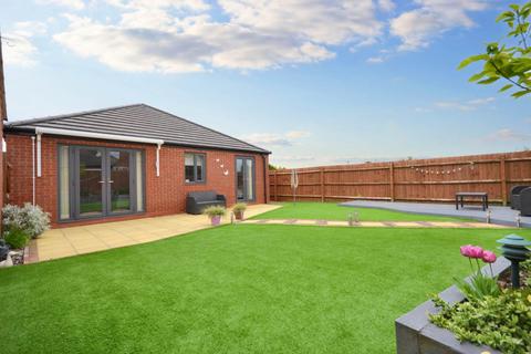 3 Birch Fields, Evesham, WR11 2RT