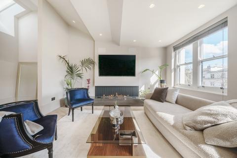 4 bedroom apartment to rent, Queens Gardens London W2