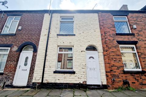 Radcliffe - 2 bedroom terraced house to rent