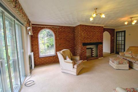 4 bedroom bungalow for sale, Pansey Drive, Dersingham, King's Lynn, Norfolk, PE31 6PX