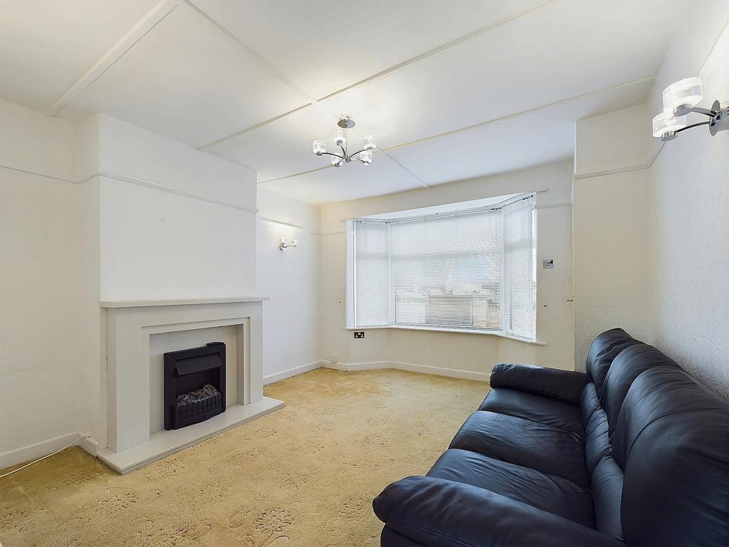 Sealand Road, Chester, CH1 2 bed semidetached house for sale £190,000