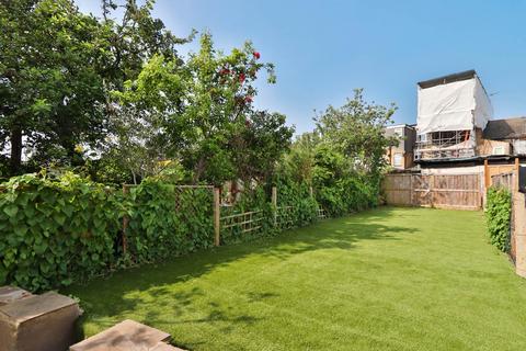 3 bedroom terraced house for sale, George Road, New Malden