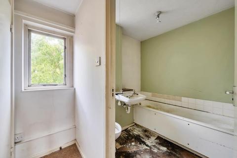 1 bedroom maisonette for sale, Northwood,  Middlesex,  HA6